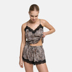 Satin Shorts mit Spitze - 3